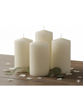 Vela color marfil, pack 4 velas, para decoración,eventos, liturgia.. Medida: 20 cm alto x 7 cm